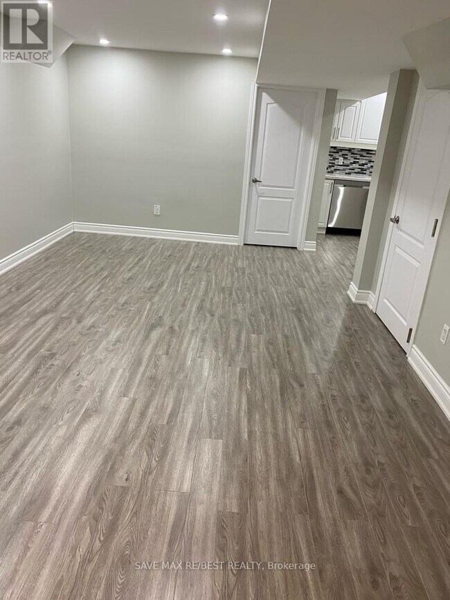 20 Isle Royal Terrace in Brampton, ON - Building Photo - Building Photo