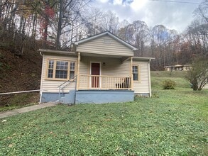 2355 Blowing Rock Blvd in Lenoir, NC - Building Photo - Building Photo