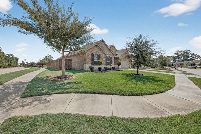 property at 18222 Humber River Ln
