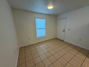 9119 Laird St in Panama City, FL - Building Photo - Building Photo