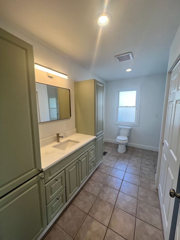 56 N Spring St in Ansonia, CT - Building Photo - Building Photo