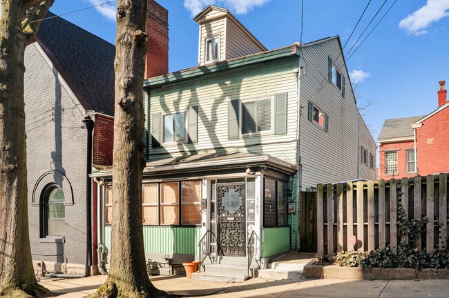 property at 1105 Middle St