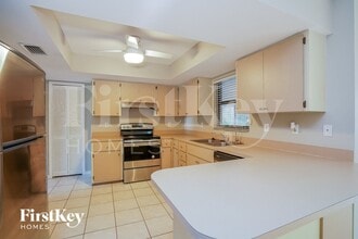 17533 Oriole Rd in Ft. Myers, FL - Building Photo - Building Photo