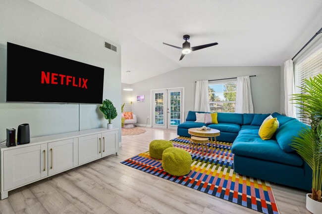 1628 12th St SW in Largo, FL - Building Photo - Building Photo