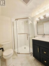 2368 Drury Ln in Ottawa, ON - Building Photo - Building Photo