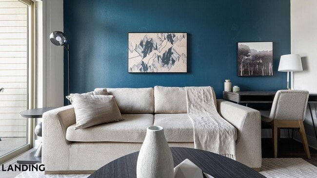 1900 Airport Commerce Dr