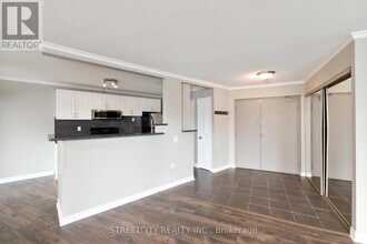 500 Talbot St in London, ON - Building Photo - Building Photo