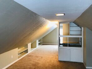 4234 Elliot Ave in Dayton, OH - Building Photo - Building Photo