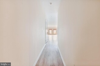 2433 18th St NW in Washington, DC - Building Photo - Building Photo