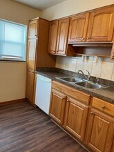 554 Pershing Ave in Glen Ellyn, IL - Building Photo - Building Photo