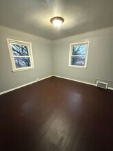 3761 E 144th St in Cleveland, OH - Building Photo - Building Photo