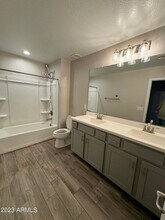 576 W Westchester Ave in Tempe, AZ - Building Photo - Building Photo