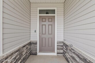 570 Tullimore Ln in Calabash, NC - Building Photo - Building Photo