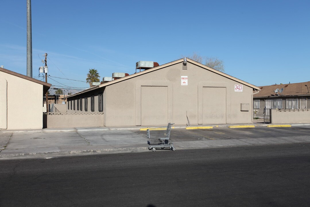 Arrowhead Acres in North Las Vegas, NV - Building Photo