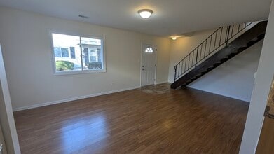 433 Echo Ln in Willowbrook, IL - Building Photo - Building Photo