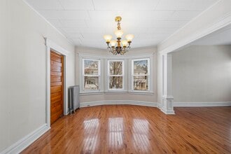 287 Hornblower Ave in Belleville, NJ - Foto de edificio - Building Photo