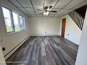 913 S Webster Ave in Scranton, PA - Building Photo - Building Photo