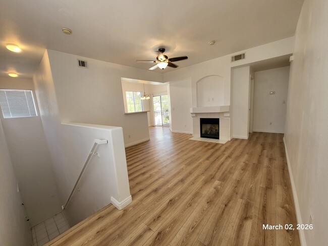 9050 W Warm Springs Rd in Las Vegas, NV - Building Photo - Building Photo