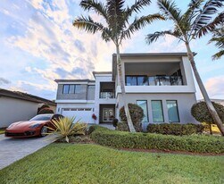 17299 Pagoda Palms Dr in Boca Raton, FL - Building Photo
