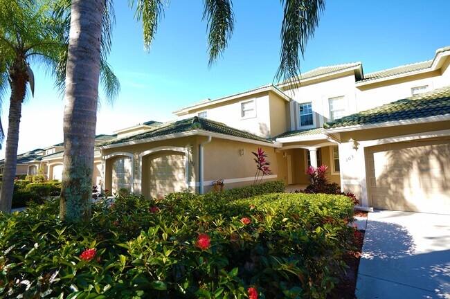 3505 Laurelgreens Ln S in Naples, FL - Building Photo - Building Photo