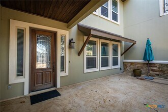 961 N Academy Ave in New Braunfels, TX - Building Photo - Building Photo