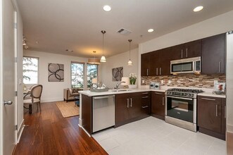 838 Altaire Walk in Palo Alto, CA - Building Photo - Building Photo