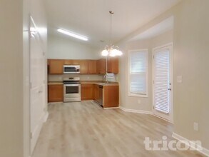 652 Amberwood Dr in Villa Rica, GA - Building Photo - Building Photo