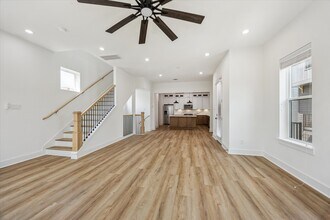1629 Beall St in Houston, TX - Building Photo - Building Photo