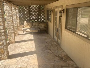 11912A US-290 in Austin, TX - Building Photo - Building Photo