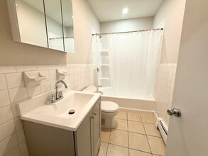 9 Ruggles St in Boston, MA - Building Photo - Building Photo