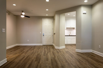 Jasmine Place in Westminster, CA - Building Photo - Interior Photo