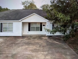 1207 Alabama St in Malvern, AR - Building Photo