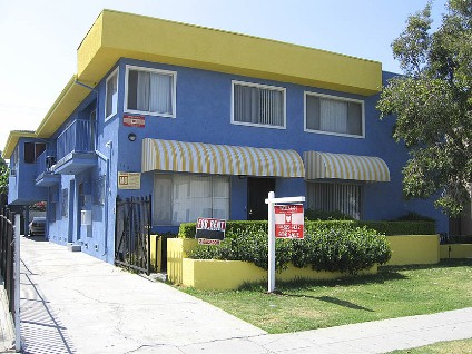 1451 S Orange Grove Ave in Los Angeles, CA - Foto de edificio