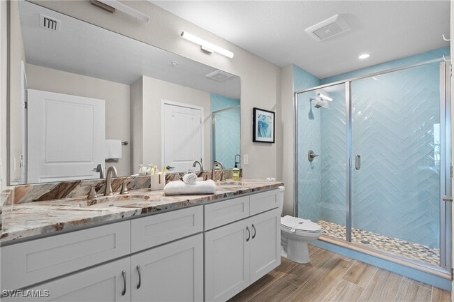 property at 5126 Coronado Pkwy
