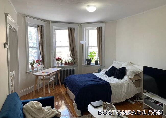 235 Park Dr. in Boston, MA - Building Photo - Building Photo