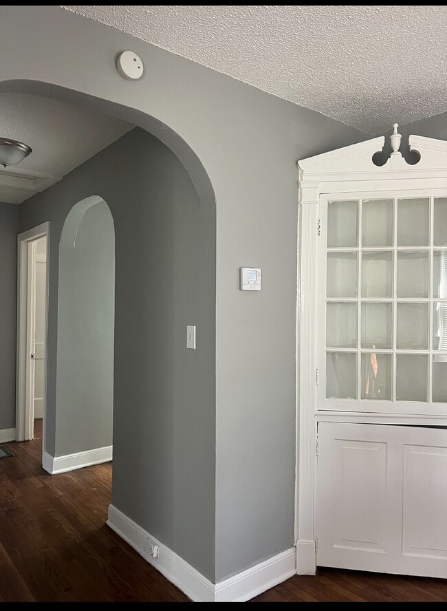 2011 Waverly in Memphis, TN - Building Photo - Building Photo