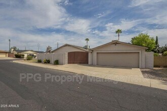 3413 W Kristal Way in Phoenix, AZ - Building Photo - Building Photo