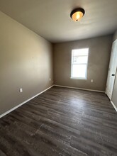 4608 Avenue C in Lubbock, TX - Building Photo - Building Photo