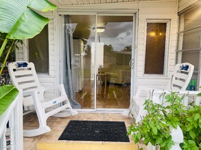 3050 SW 51st Ave in Davie, FL - Building Photo - Building Photo