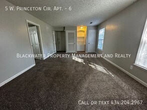 5 W Princeton Cir Cir in Lynchburg, VA - Building Photo - Building Photo