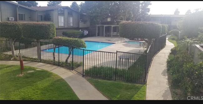 23332 Sesame St, Unit 23332 Sesame St. Apt F in Torrance, CA - Building Photo - Building Photo