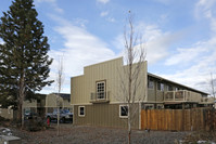 Mountain High Apartments in Sisters, OR - Building Photo - Building Photo