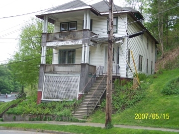 15 Skinner St in Little Falls, NY - Building Photo