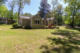 6740 Marsh Ave in Lithia Springs, GA - Building Photo - Building Photo