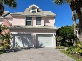 3008 Fairway Dr N in Jupiter, FL - Building Photo