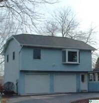 5817 Werleys Corner Rd in New Tripoli, PA - Building Photo