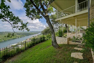 3427 Monte Vista Dr in Austin, TX - Building Photo - Building Photo