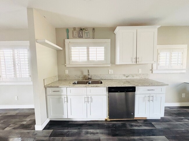 property at 2501 N Sierra Way