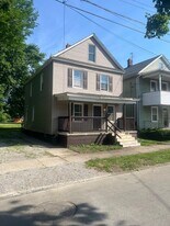 450 E 2nd St in Erie, PA - Building Photo