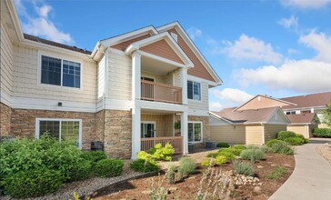 4905 Hahns Peak Dr in Loveland, CO - Building Photo - Building Photo
